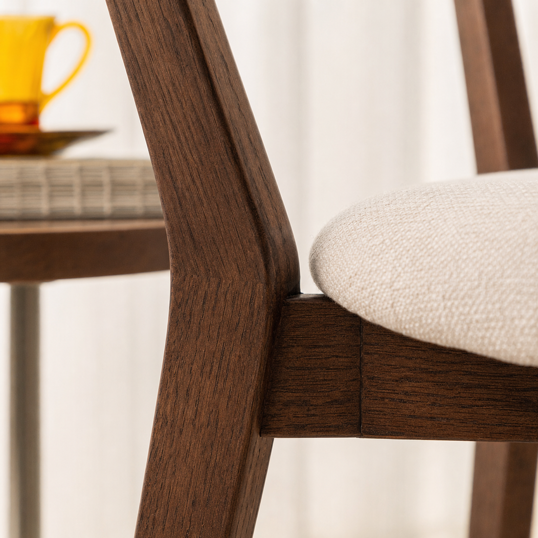 100% solid oak, built to last