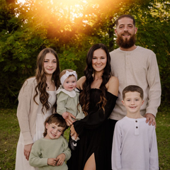  Ashley | SAHM & WIFE