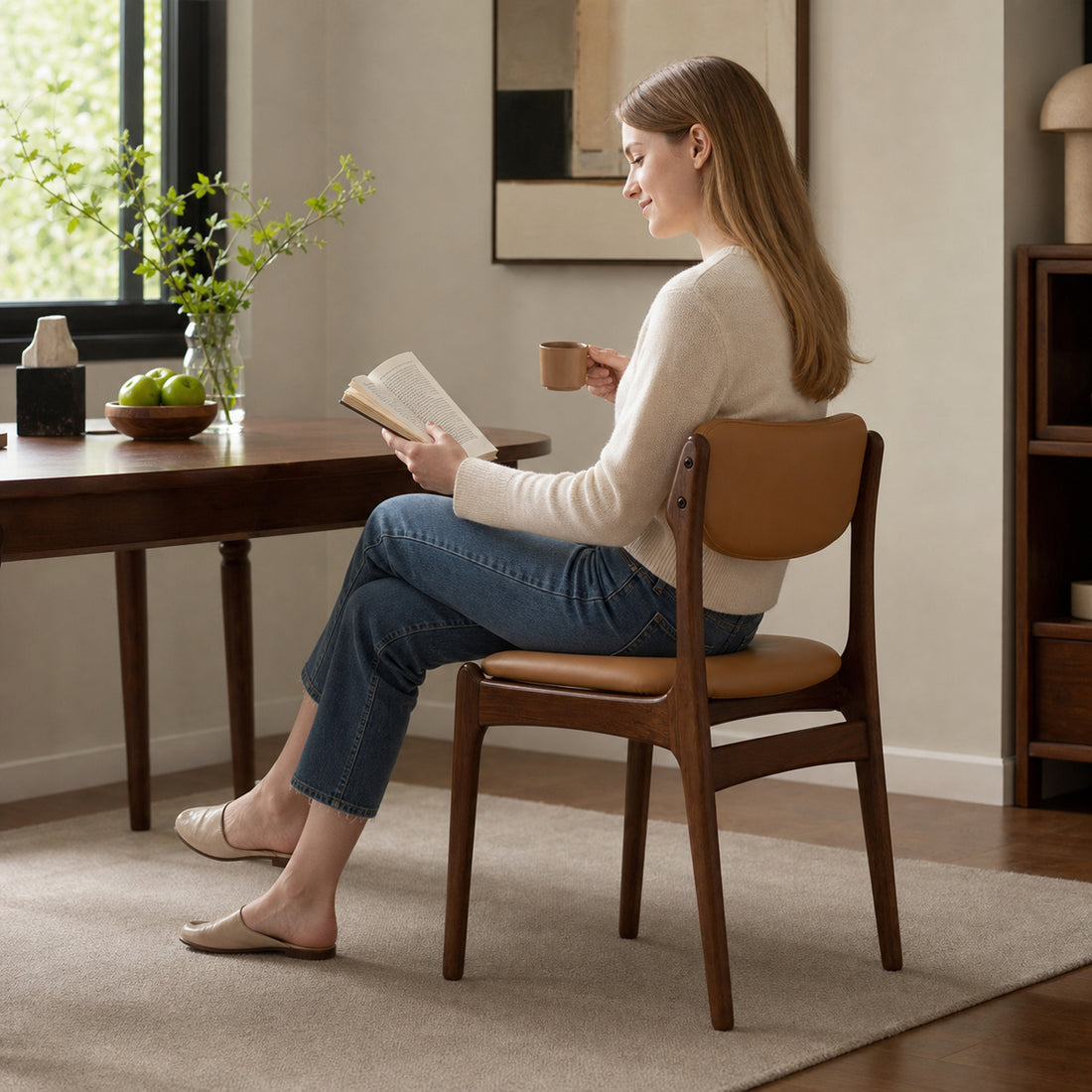 Curved backrest for natural spinal support